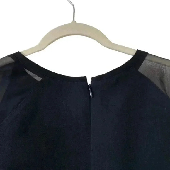 Vince Black Short Sleeve Dress Size Medium Sheer Sleeves Crewneck Classic - Picture 8 of 11